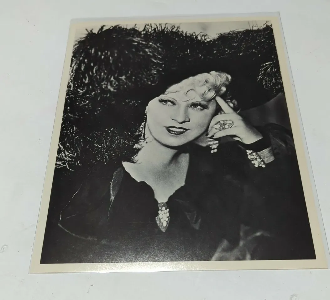 Vintage Mae West Promo Publicity B&w Photo Picture - 8"x10"