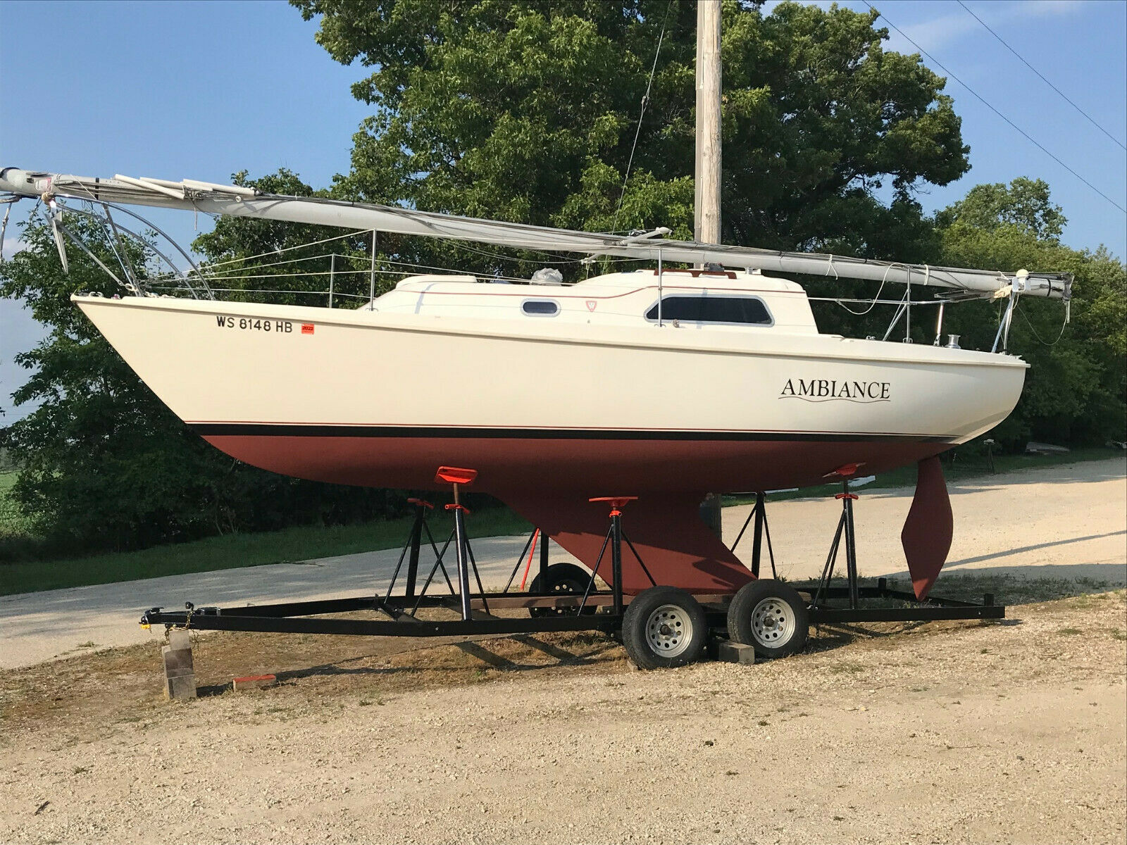 1971 Pearson 26  “ambiance” Tall Rig Hull No. 248 With Yard Trailer Fresh Water